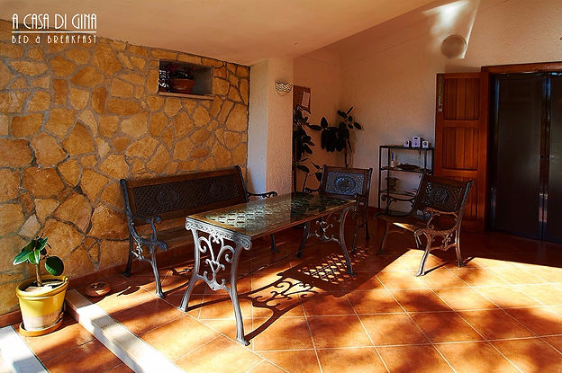 veranda.jpg
